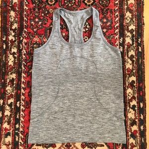 Lululemon Swiftly Tech tank size 10